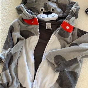 Puppy hoodie.  Zipper jacket 24 months